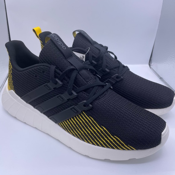 Adidas Questar Flow trail running mens sneakers Size 10 - Picture 2 of 15